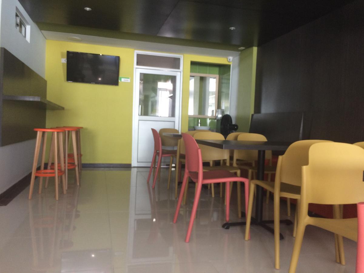 Hotel 56 Avenue Plaza Barranquilla  Exterior photo